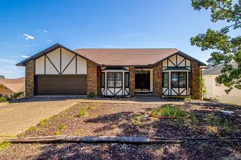 33 Ponferrada Way, Hot Springs Village, AR 71909