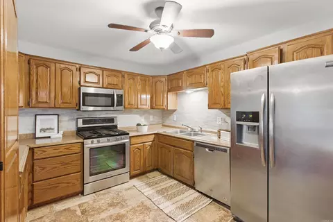 Kitchen - 10626 Pineview Dr, Mabelvale, AR 72103 photo 1 of 2