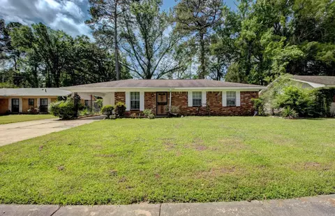32 Bonnie Park Dr, Pine Bluff, AR 71601 photo 1