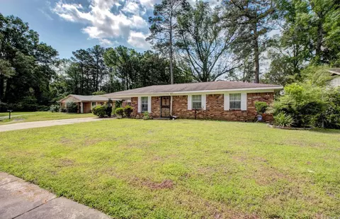 32 Bonnie Park Dr, Pine Bluff, AR 71601 photo 2