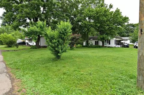 911 Gillham, Mena, AR 71953 photo 4