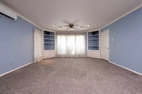 Living - 4976 Hwy 9, Springfield, AR 72157 photo 6 of 6