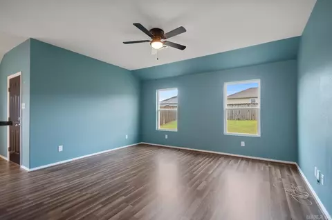 Living - 4008 Buckthorn Ln, Alexander, AR 72002 photo 1 of 3