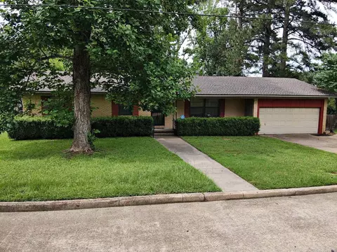 2838 Sylvia St, Arkadelphia, AR 71923