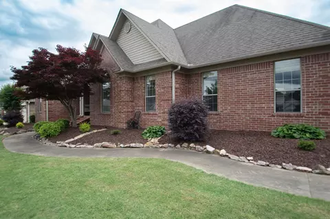 2413 Brittany Ln, Searcy, AR 72143