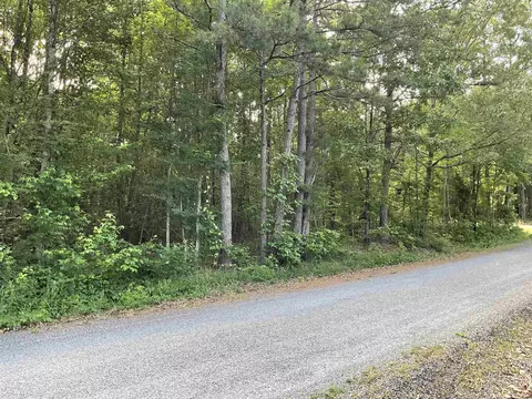 78-81 Jaquero Dr, Greers Ferry, AR 72067