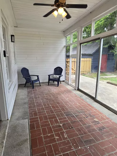 Exterior - 1840 S Oak St, Pine Bluff, AR 71601 photo 2 of 4