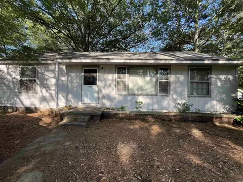 3705 S Olive St, Pine Bluff, AR 71603 photo 1