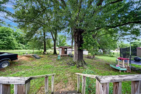 Exterior - 105 Rhode Island St, Beebe, AR 72012 photo 3 of 7