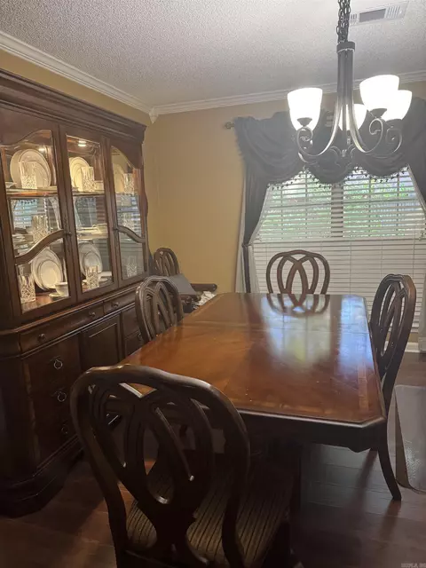 Dining - 1106 Deer Run N, Pine Bluff, AR 71603 photo 1 of 4