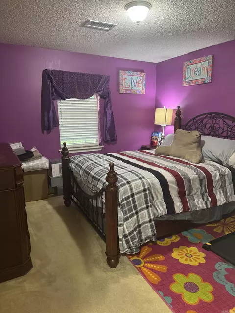 Bedroom - 1106 Deer Run N, Pine Bluff, AR 71603 photo 2 of 4