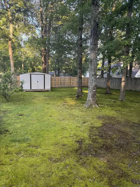 Exterior - 1106 Deer Run N, Pine Bluff, AR 71603 photo 5 of 5