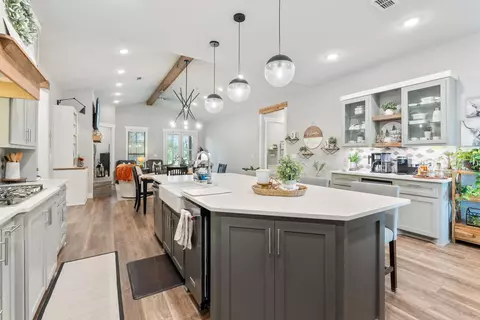 Kitchen - 152 Clayboy Dr, Austin, AR 72007 photo 5 of 8
