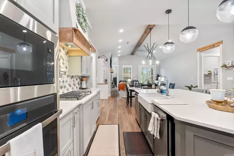 Kitchen - 152 Clayboy Dr, Austin, AR 72007 photo 7 of 8