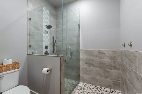 Bath - 152 Clayboy Dr, Austin, AR 72007 photo 6 of 8