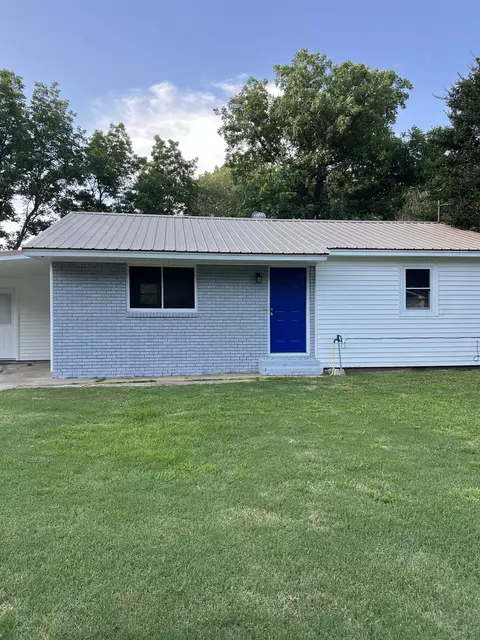 812 E Springer St, Manila, AR 72442 photo 2