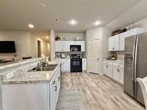 3041 Emerald Park Trl, Bauxite, AR 72011 photo 7