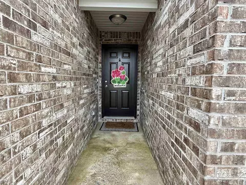 3041 Emerald Park Trl, Bauxite, AR 72011 photo 2