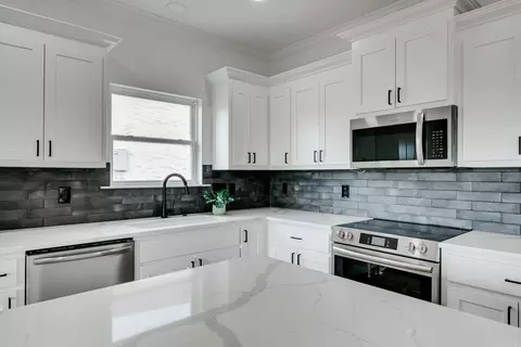 Kitchen - 169 Hayden Dr, Beebe, AR 72012 photo 1 of 3