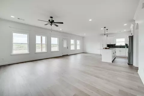 Living - 169 Hayden Dr, Beebe, AR 72012 photo 3 of 4