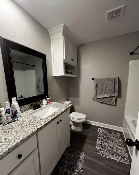 Bath - 33 Remington Ln, Ward, AR 72176 photo 3 of 3