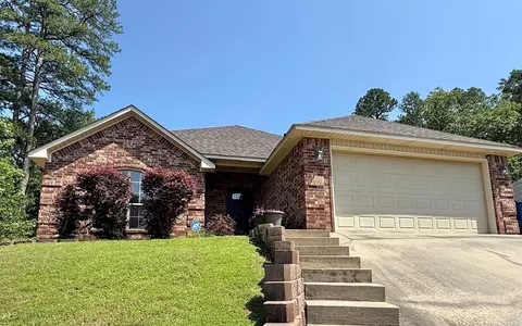 113 Harmony Loop, Maumelle, AR 72113 photo 1