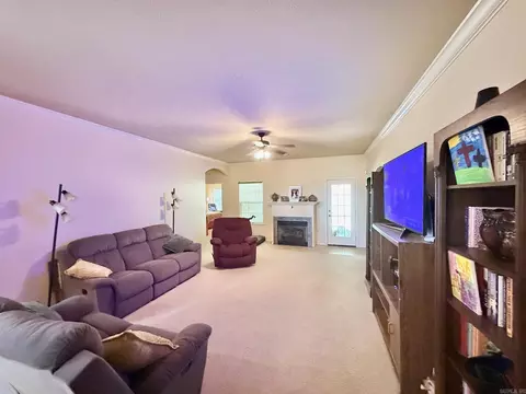 113 Harmony Loop, Maumelle, AR 72113 photo 4