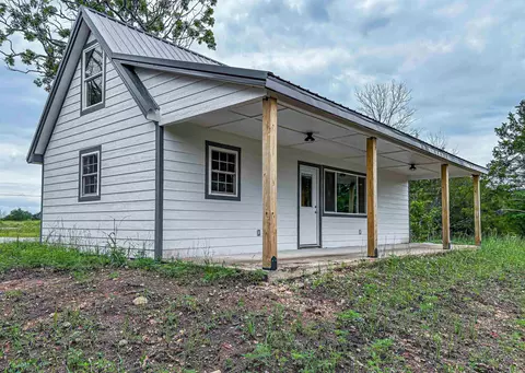 5 Mc 2028, Yellville, AR 72687