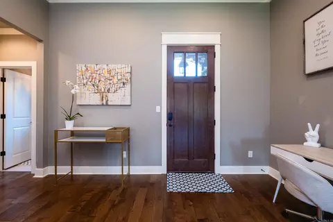 Entry Way - 2525 Aberdeen Dr, Bryant, AR 72019 photo 2 of 4