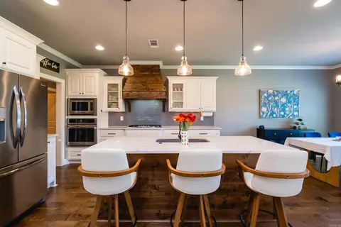 Kitchen - 2525 Aberdeen Dr, Bryant, AR 72019 photo 2 of 8
