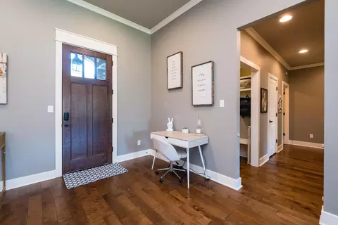 Entry Way - 2525 Aberdeen Dr, Bryant, AR 72019 photo 3 of 4