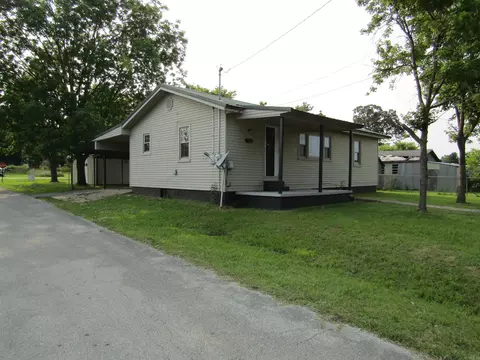 203 N 1st St, Marmaduke, AR 72443