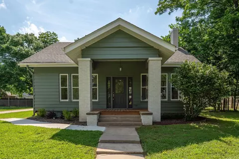 315 Locust, Conway, AR 72034 photo 1