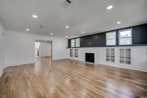 315 Locust, Conway, AR 72034 photo 7