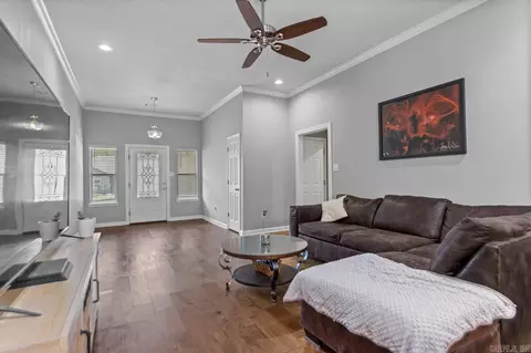 511 S Shady Ln, Benton, AR 72015 photo 4
