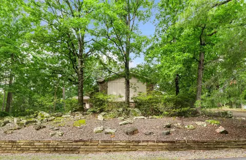3 Conejo Ln, Hot Springs Village, AR 71909