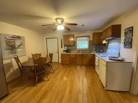 Kitchen - 47 Eagle Ln, Mount Ida, AR 71957 photo 2 of 3
