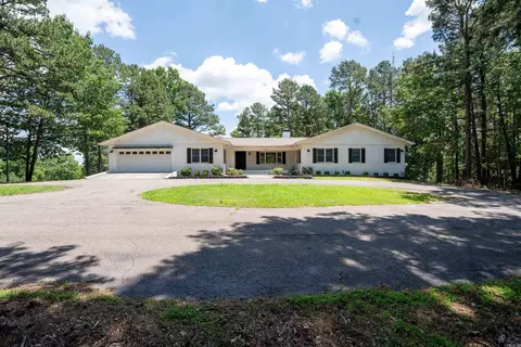 400 E Plantation Dr, Heber Springs, AR 72543