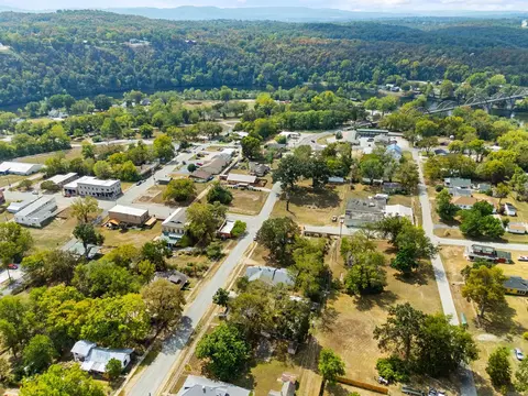 207 Combs Ave, Cotter, AR 72626 photo 40