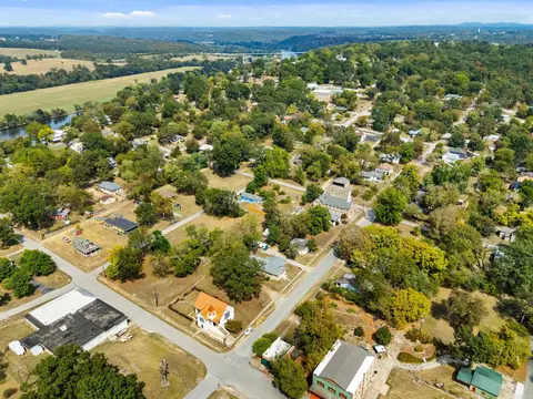 207 Combs Ave, Cotter, AR 72626 photo 42