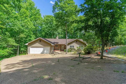 7 Lazo Pl, Hot Springs Village, AR 71909