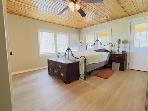 Bedroom - 9689 W Ar 56 Hwy, Wideman, AR 72585 photo 2 of 4