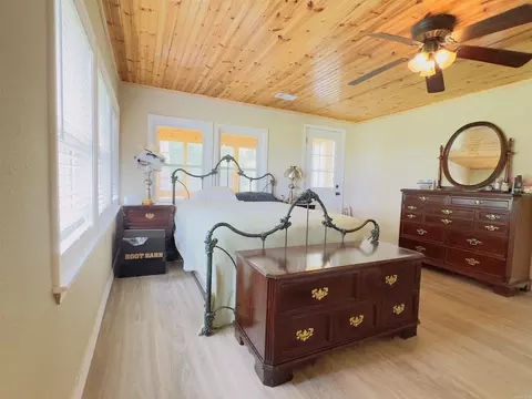 Bedroom - 9689 W Ar 56 Hwy, Wideman, AR 72585 photo 3 of 4