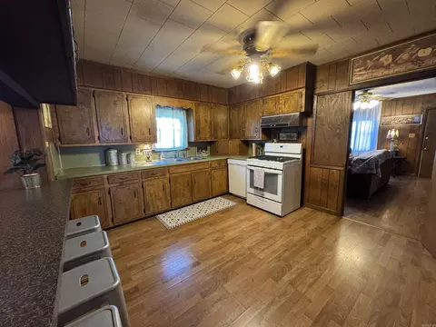 603 N Main St, Malvern, AR 72104 photo 5