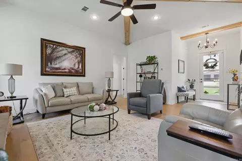 10584 Gunter Loop, Benton, AR 72019 photo 5