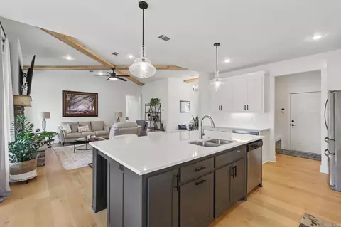 10584 Gunter Loop, Benton, AR 72019 photo 8