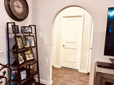 Entry Way - 135 Meadow Dr, Beebe, AR 72012 photo 1 of 2
