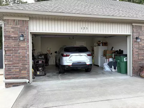 Exterior - 135 Meadow Dr, Beebe, AR 72012 photo 10 of 11