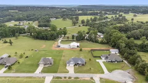 215 Covey Cv, Beebe, AR 72012 photo 8