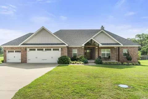 215 Covey Cv, Beebe, AR 72012 photo 1